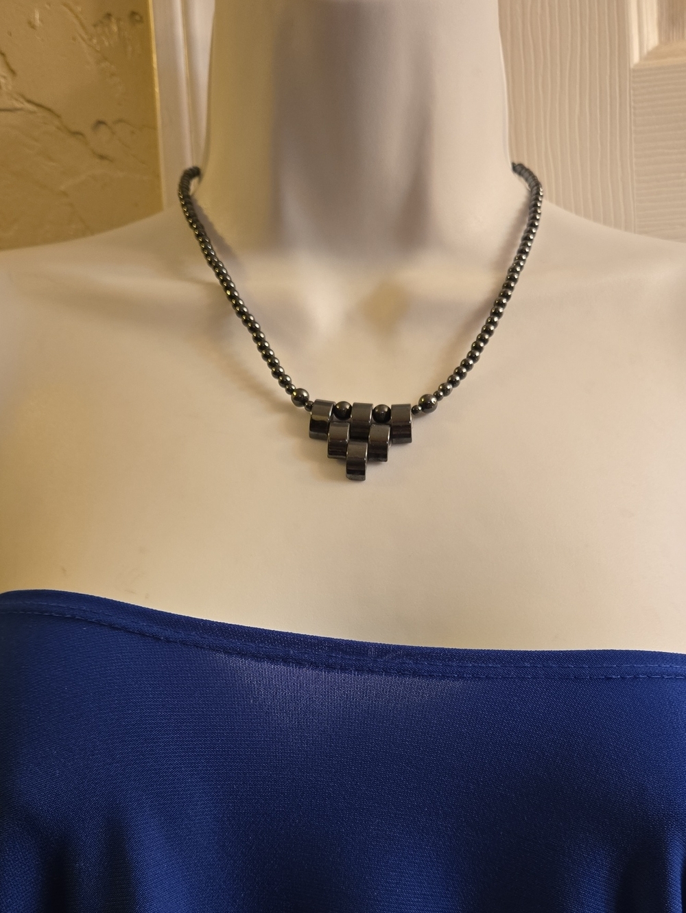 Hematite Beaded Geometric Pendant Necklace - Women Jewelry